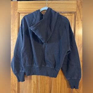 New with tags never worn Aerie crop Hoodie size small black/gray color.